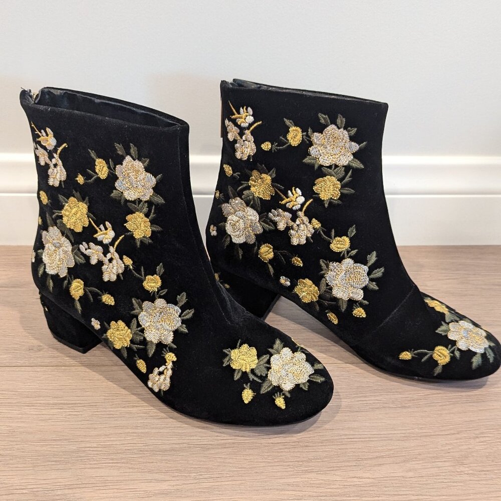 Topshop Embroidered Heeled Boots, Size 38 (US 7)